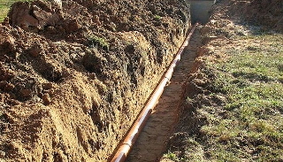Копка траншей для водопровода в Алапаевске: цена за метр от 939 руб.